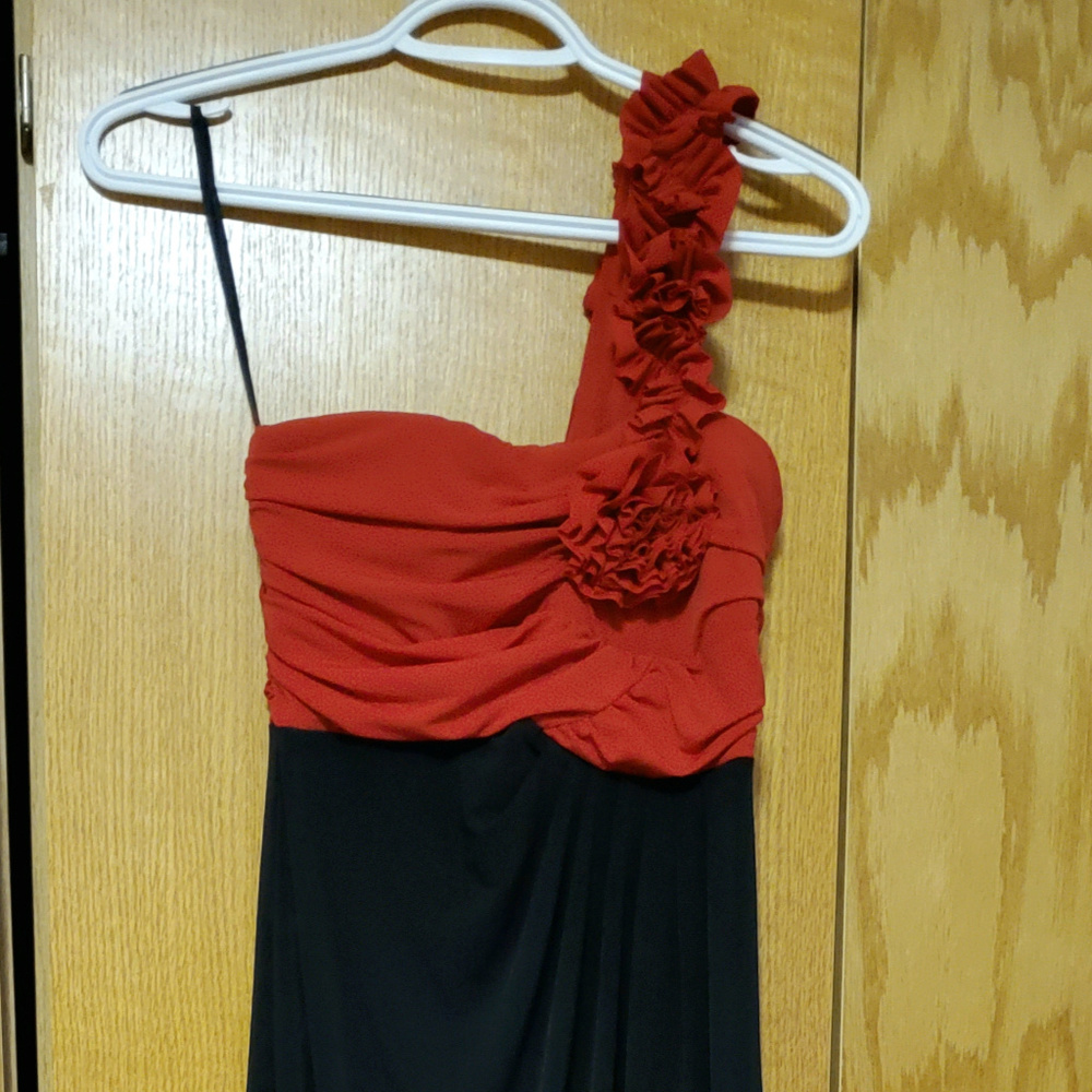 Enfocus Studio One Shoulder dress